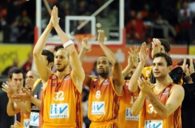 Галатасарай подпечата билета с победа, ясни са четвъртфиналите в Евролигата