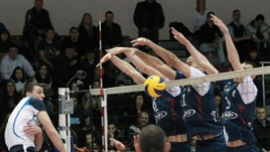 Марек би Левски и е на победа от нова титла