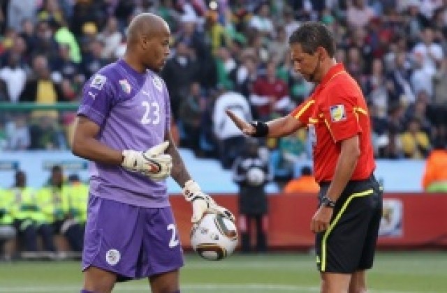 Хвалби за М'Боли, влизал във форма за Световното