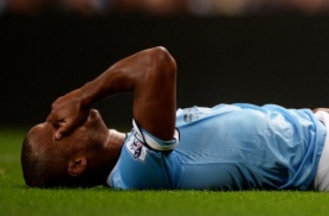 Компани се контузи, под въпрос е за дербито с Ливърпул