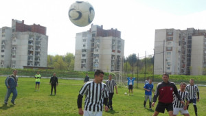 Опитни тимове продължиха напред след квалификациите на Kamenitza Фен Купа