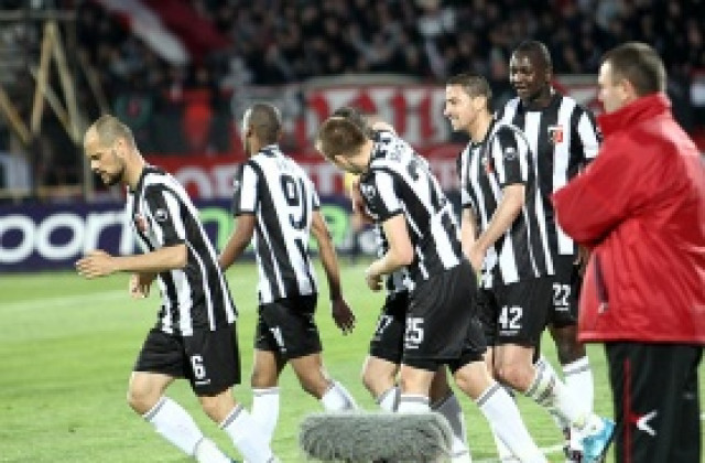 ВИДЕО: ЦСКА отново си обели носа срещу Локо Пд