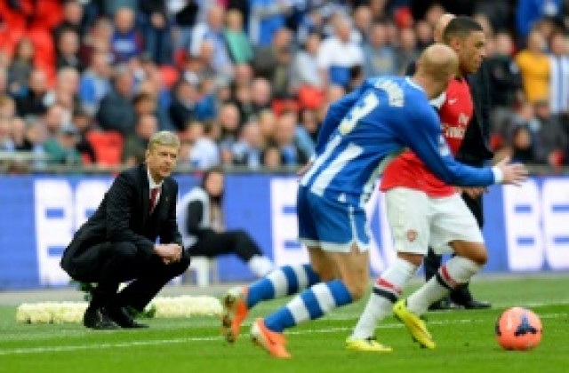 Шефовете на Арсенал очакват отговора на Арсен Венгер