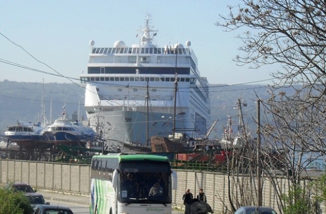 Сезон 2014: Близо 22 хиляди туристи ще посетят Варна по море
