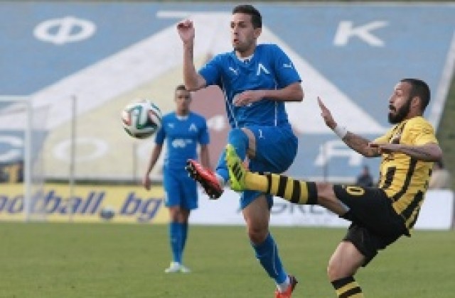 Рикардо Нунеш под въпрос за Вечното дерби