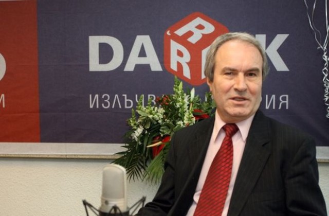 Проф. Гайдарски: Болниците продължават да се роят - някой мисли, че там падат много пари