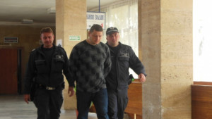 Парична гаранция от 5 000 лв постанови РС Кюстендил за