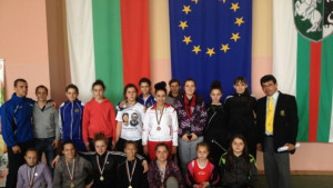 Пет шампионки за Васил и Георги Илиеви при момичета кадетки