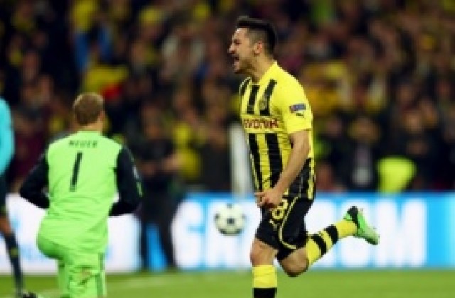 Гюндоган подписа нов договор с Дортмунд