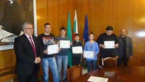 Награди за 45 врачански състезатели