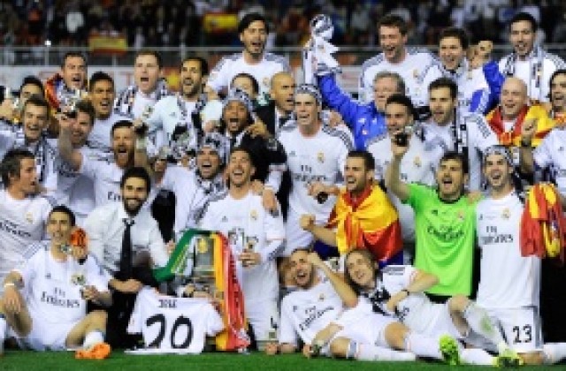 ВИДЕО: Реал покоси Барса и грабна първи трофей