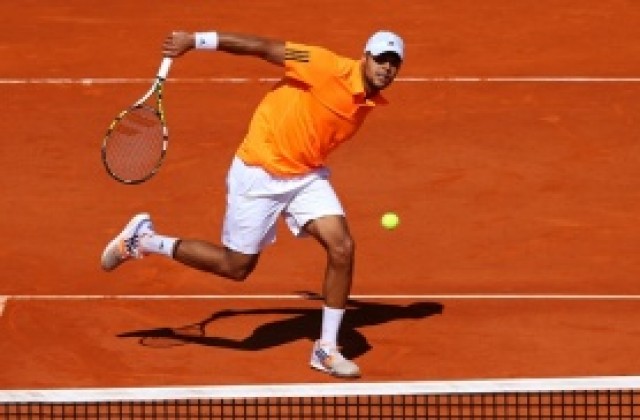 Цонга отпразнува рождения си ден с победа, Раонич прегази Робредо