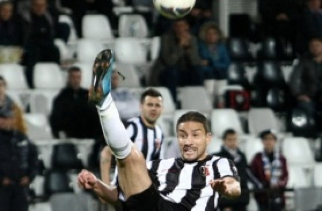 Амед Намуши с разтежение след мача с Лудогорец