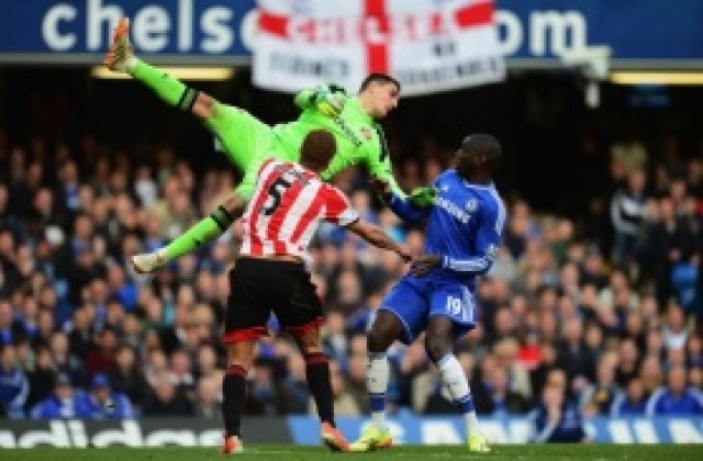ВИДЕО: Шок в Англия! Съндърланд спря и Челси