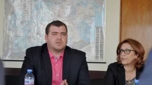 Издигат ограждения към Турция заради болни животни