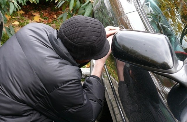 Варненец опита да открадне микробус на румънец