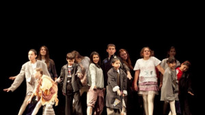 Деца без родители показват мюзикъл в Стара Загора