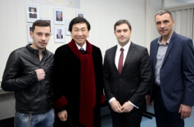 Д-р Чинг-Куо Ву е новият доктор хонорис кауза на НСА