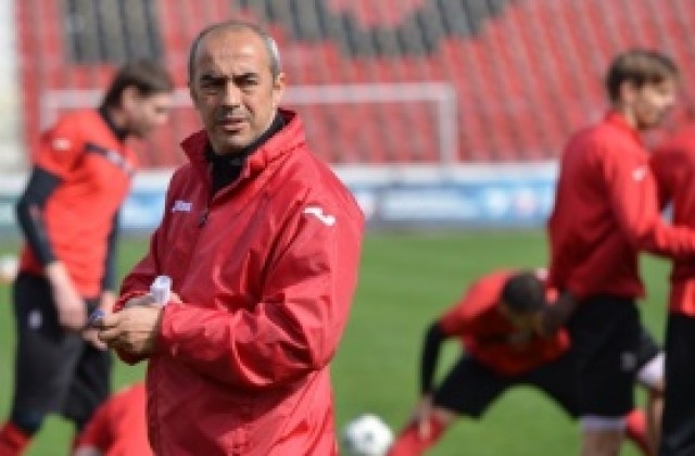 Васев: Уплашен Ботев, мачът приключи при дузпата