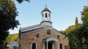 Камбаните във Варна ще бият в памет на жертвите от