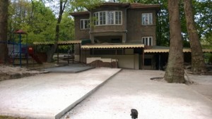 Събарят бетона в Морската градина до 24 часа