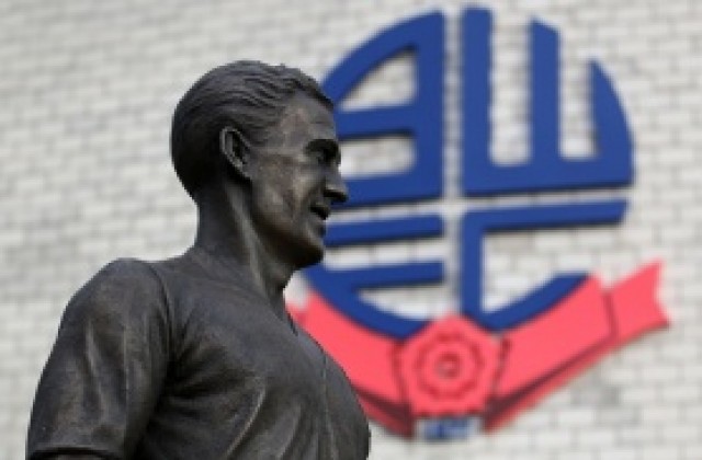 Болтън сменя името на стадиона