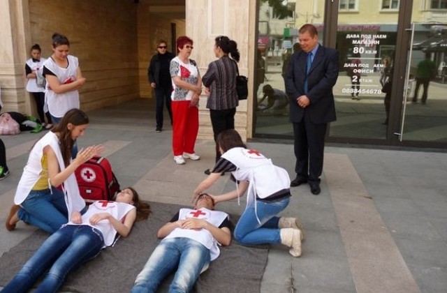 В Сливен бе даден старт на Националната кампания „Детската безопасност – споделена грижа и отговорност“