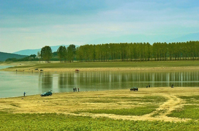 Няма опасност от преливане на водни обекти в Старозагорско