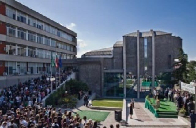 101 ученици ще се включат в олимпиадата по Информатика във ВСУ