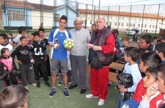 Ромски турнир по футбол за Херделези