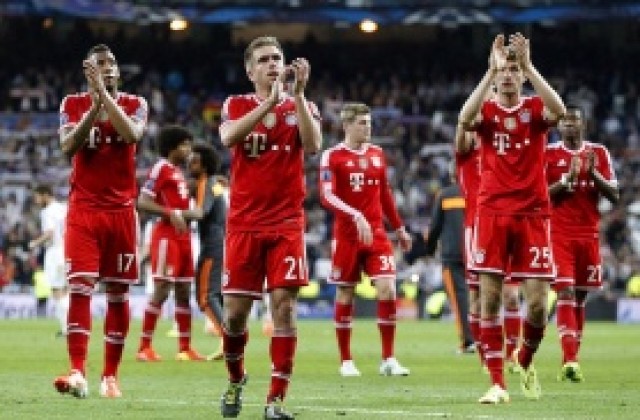 Байерн сложи траурни ленти заради Виланова