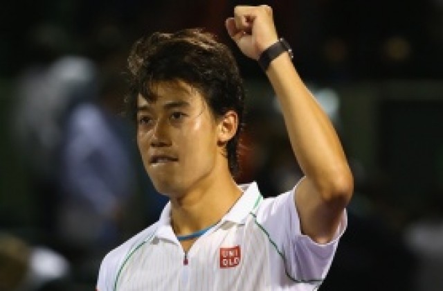 Нишикори смачка Гулбис и е на финал в Барселона