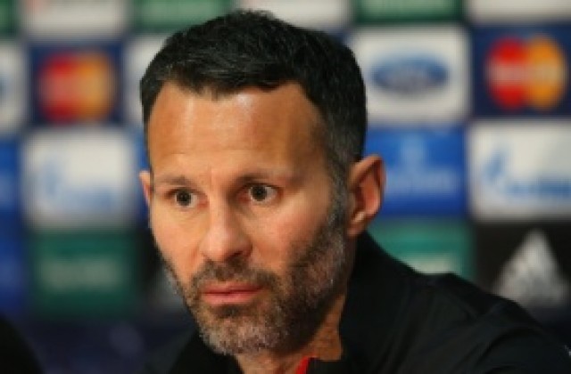 Гигс остави резерва Мата в първия си мач начело на Юнайтед