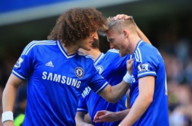 Давид Луис поздрави голмайсторите за Челси в „Туитър”