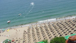 Рекорден брой туристи по морето за празниците