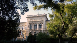 Изложба показва амулети от човешки черепи на 65 века