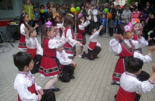 „Да погалим природата – да опазим Земята“