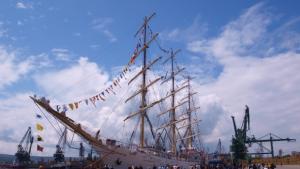 Затвариха пътя към Морска гара заради Tall Ships ще се