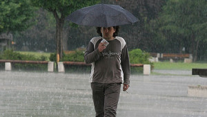 Дъждове и пониски температури през май