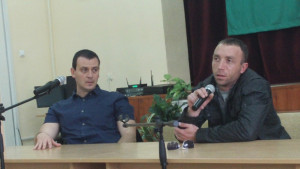 Бивши наркозависими разказват на ученици за борбата със зависимостта