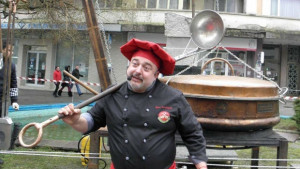 Ути Бъчваров и шеф Петров ще готвят край Петропавловския манастир