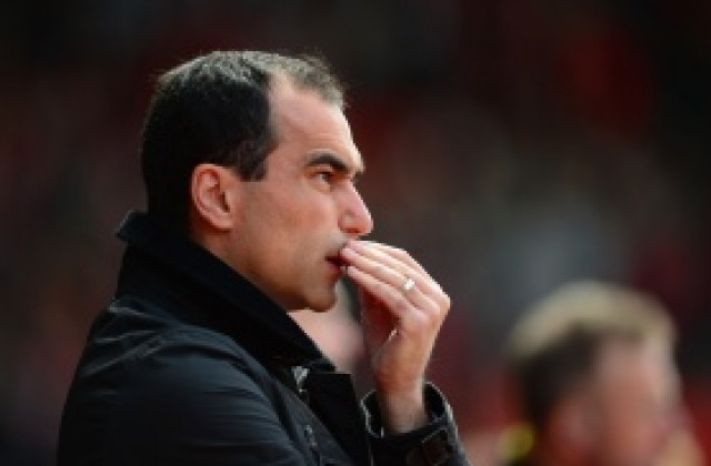 Роберто Мартинес не се тревожи, че може да връчи титлата на Ливърпул