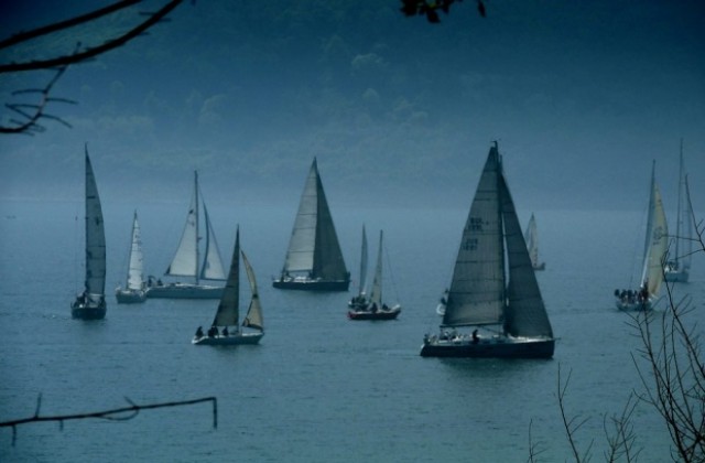 Регата „Ветрила” добави още блясък към българската част на „Тол шипс”