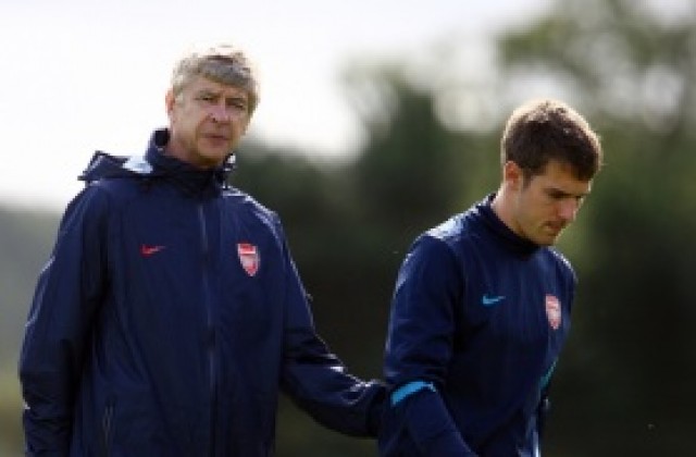 Рамзи иска от Венгер да преподпише