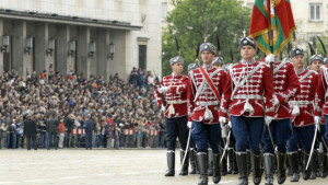 Само 700 души ще набиват крак на жълтите павета