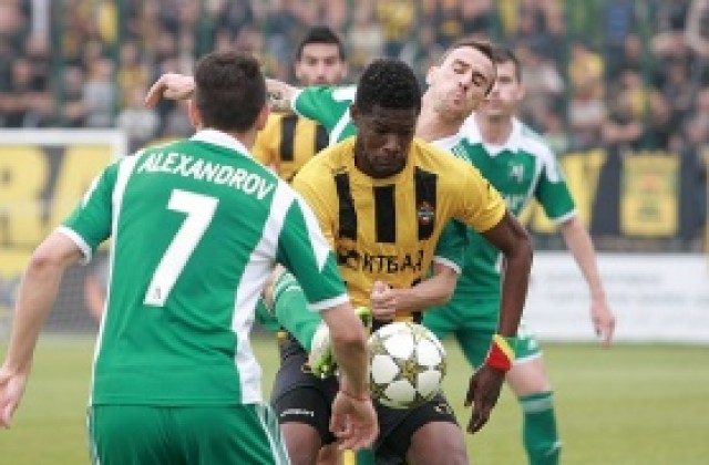 Ботев изпоти Лудогорец в края, но само за реми