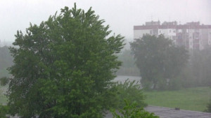 Очакват се валежи на места с гръмотевици