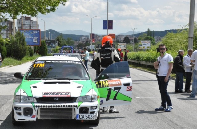 Пламен Камбуров спечели серия Макси, етърци първи отборно в група Туринг /снимки/