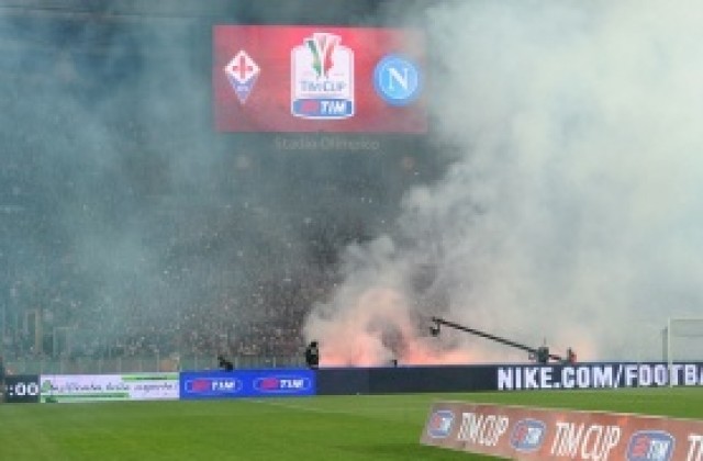 ВИДЕО: Ултрас на Рома отприщил насилието снощи