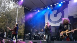 Дъжд и песни на Deep Purple в центъра на Кюстендил